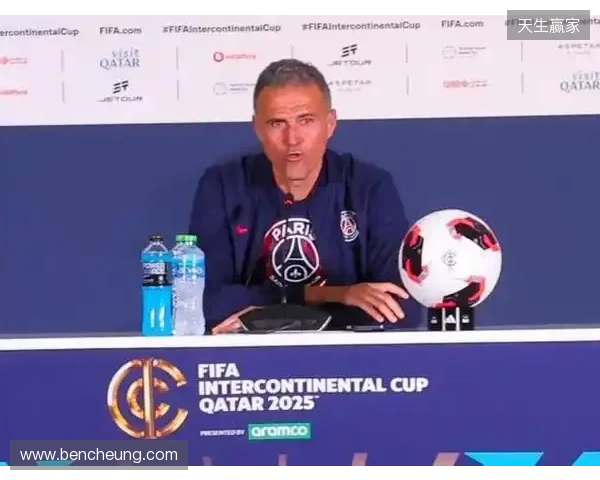 恩里克:阿什拉夫具备出战的条件;踢纽卡我们需要把控好局势 恩里克:阿什拉夫具备出战的条件;踢纽卡我们需要把控好局势