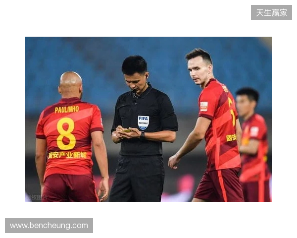直播吧:上赛季中超“金哨”李海新基本确定执法超级杯海港vs国安 直播吧:上赛季中超“金哨”李海新基本确定执法超级杯海港vs国安