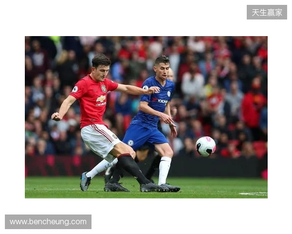 官方:马奎尔与曼联续约至2027年夏天,附带一年续约选项